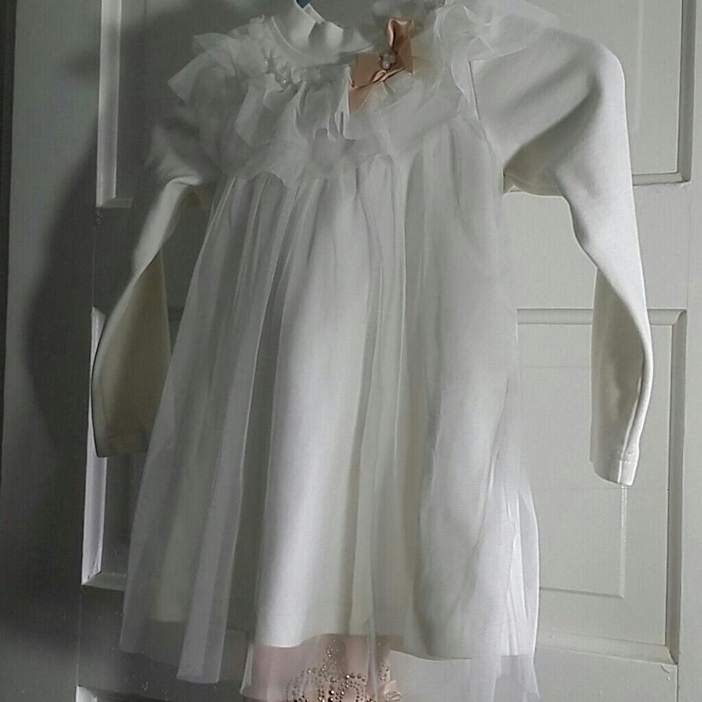 Sheer Ruffle Set - Picture 7 of 8